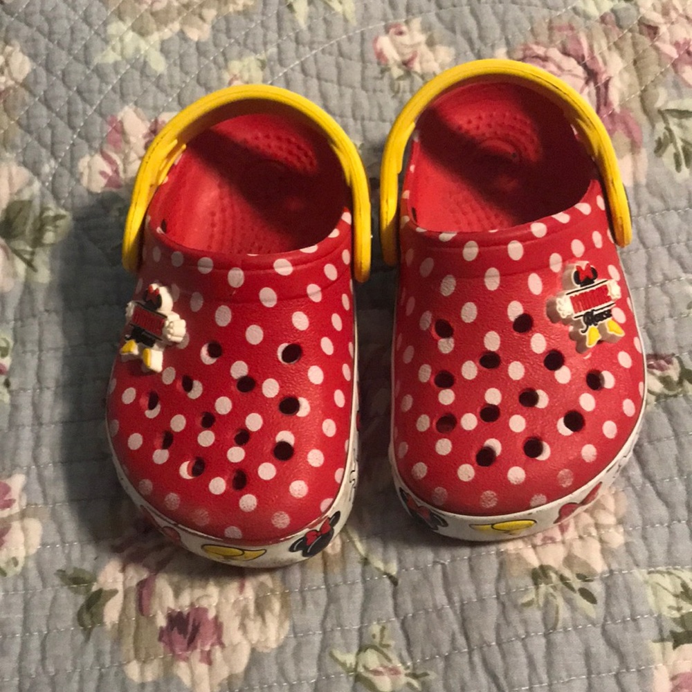 Minnie mouse light up CROCS